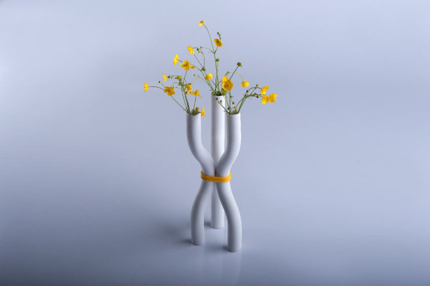 Trzy w jednym
Wazon Trórka budują trzy...