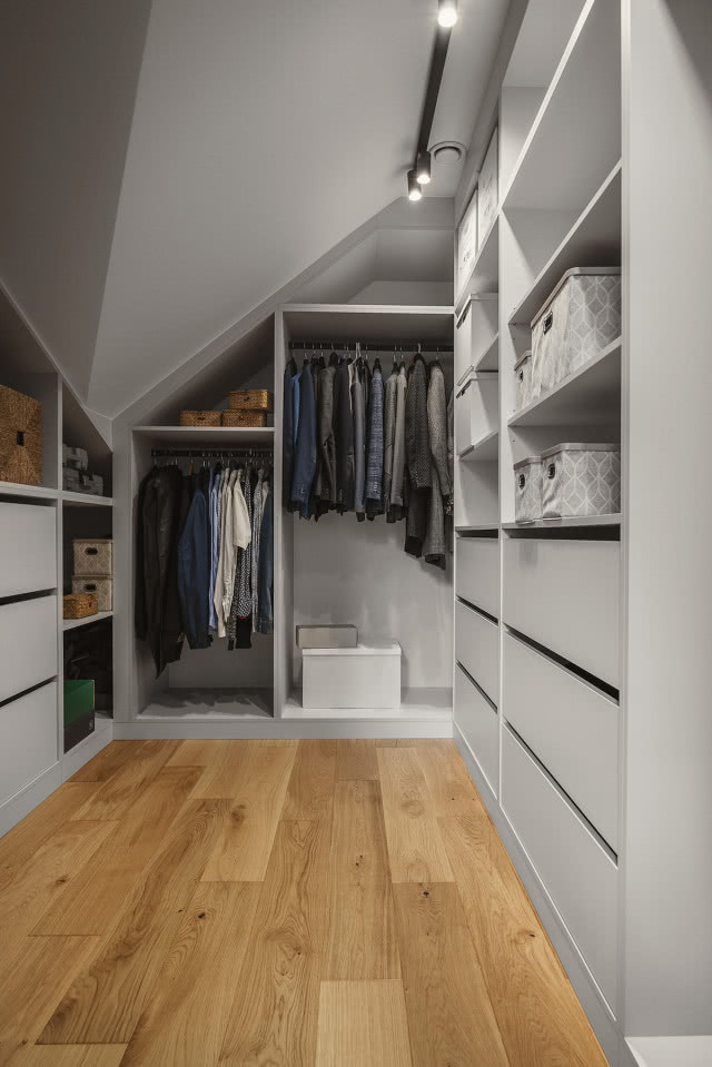 garderoba na poddaszu