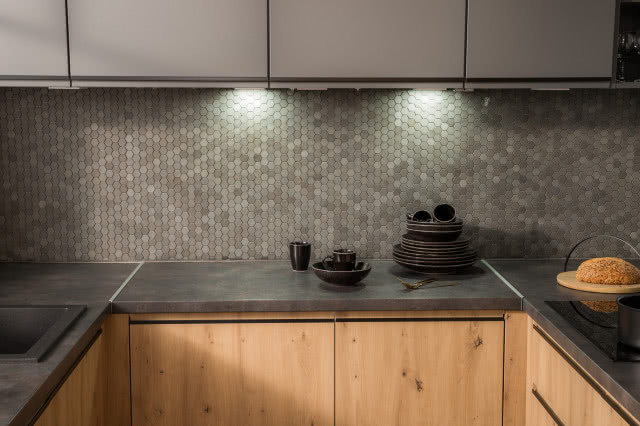 Podświetlenie szafek kuchennych, zdjęcie: materiały Agata