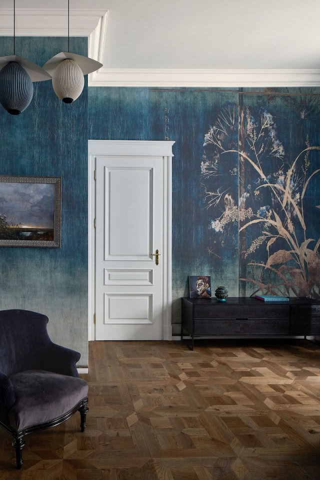 tapeta na ścianie w sypialni