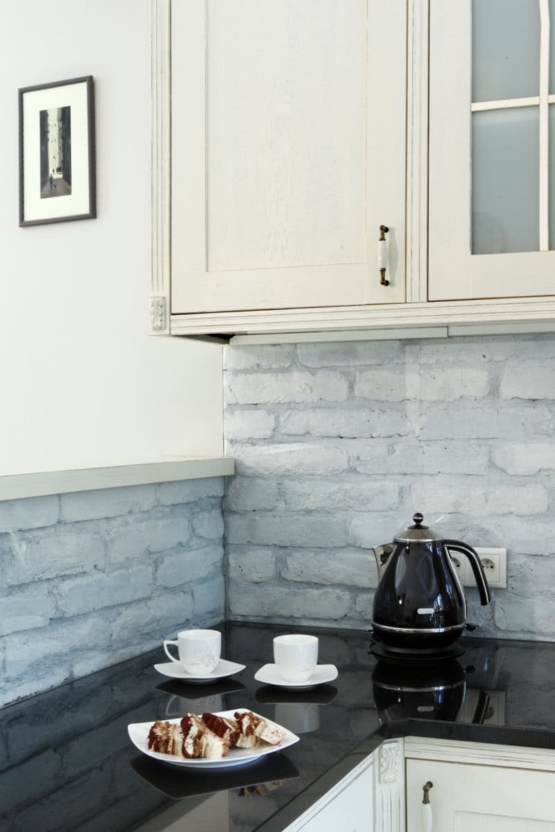 Czerń i biel w kuchni.