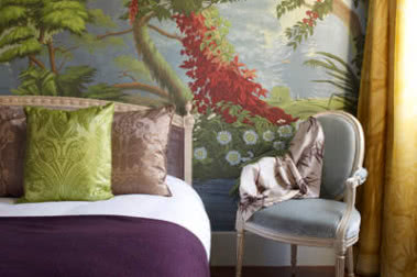 Luksus i egzotyka - tapety ręcznie malowane na jedwabiu