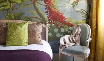 Luksus i egzotyka - tapety ręcznie malowane na jedwabiu