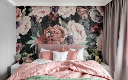 Kobiece mieszkanie całe w kwiatach