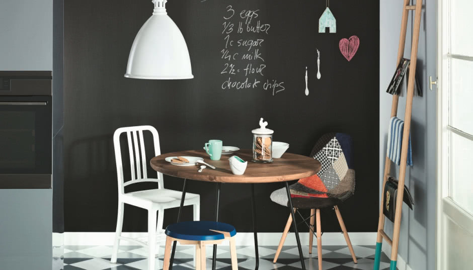 Farba tablicowa - jak w pełni wykorzystać jej potencjał? 