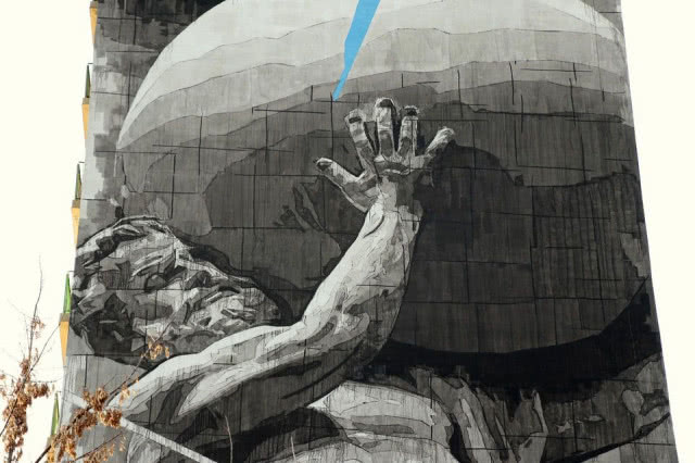 Mural Bombowy tytan, ul. Marynarska 54
