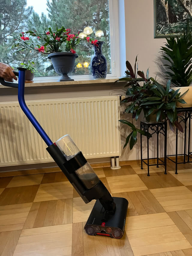 Elektryczny mop wysokoobrotowy Dyson WashG1 - niezastąpiony pomocnik w dbaniu o czystość