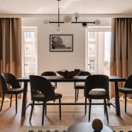 Krakowskie mieszkanie w stylu mid-century modern. Architektki zaprojektowały je pod wynajem!