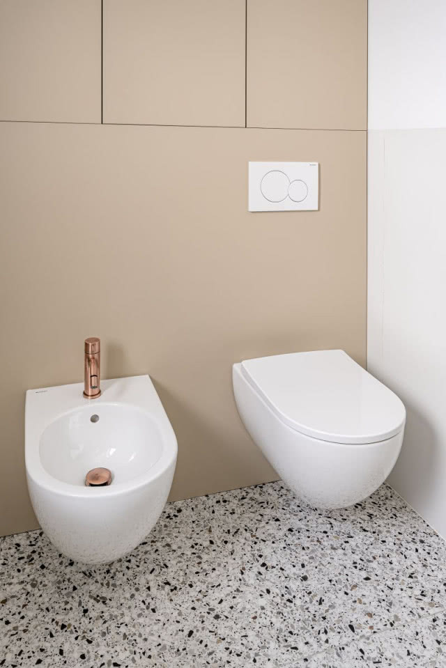 WC podwieszane, Geberit