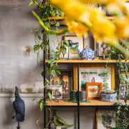 Oryginalna kawalerka w stylu eklektycznym