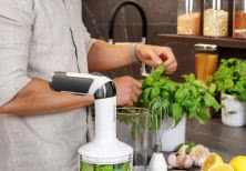 Blender akumulatorowy GrandCHEF, z wyposażeniem 