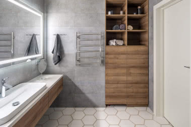 Na jakiej wysokości umywalka, bateria prysznicowa, gniazdka w łazience, czy miska wc? Ważne wymiary w projekcie łazienki