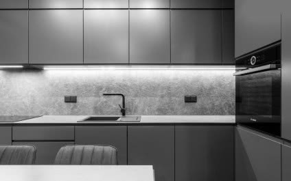 Czysty minimalizm - mieszkanie całe w szarości