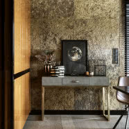 Szykowny apartament w ciemnych kolorach