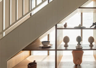 7 patentów na zabudowę pod schodami - pomysły, inspiracje i praktyczne rozwiązania