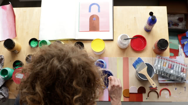 UKŁAD - trwa pierwsza wystawa kolekcji „TRN by Pani Jurek”! Została pokazana w Łodzi w ramach Mazda Design Icons