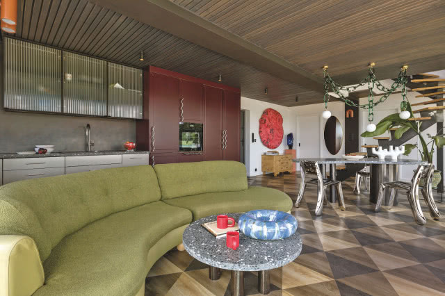 strefa dzienna w domu z kontenerów