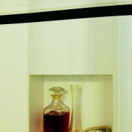 Podwarszawski apartament z paryską aranżacją