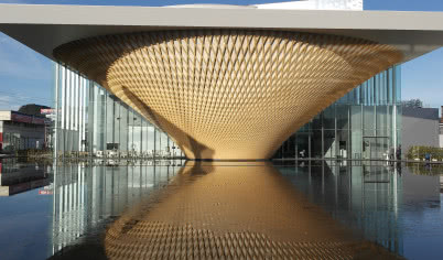 Shigeru Ban buduje z papierowych tub. Centre Pompidou-Metz poświęci mu dużą wystawę