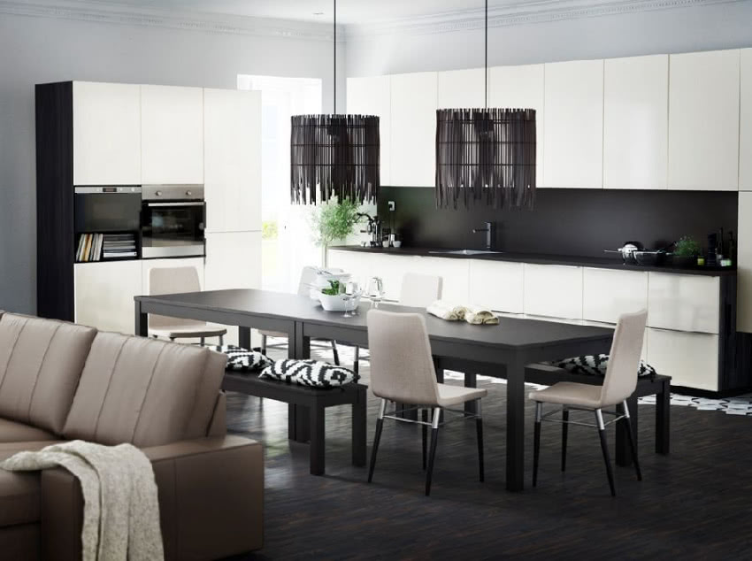 W otwartej kuchni meble kuchenne powinny...