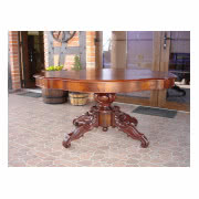 Stół w stylu Wilhelma III