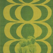 W każdym wieku
Reklama prezentująca wzór Kaivo...