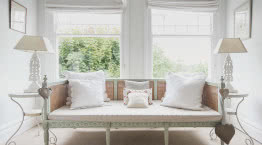 Dom w styl shabby chic. Jak urządzić wnętrza w tym stylu i czym charakteryzuje się shabby chic?