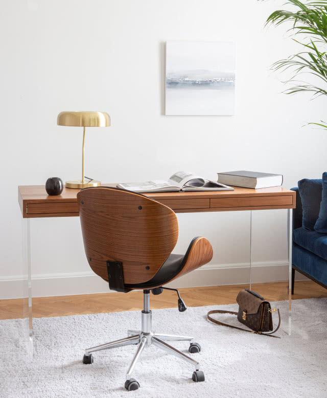 Kącik biurowy w małym mieszkaniu