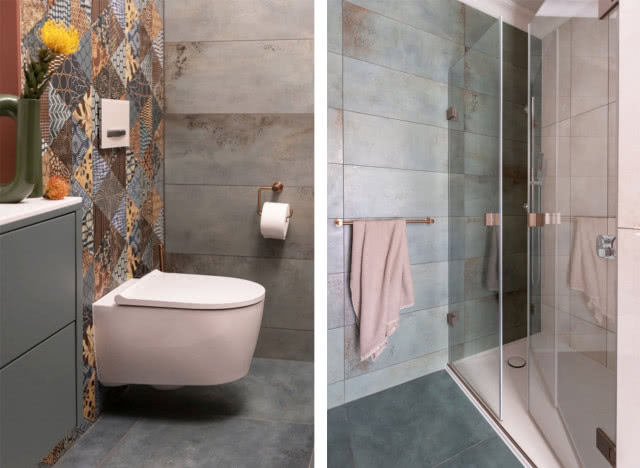 kabina prysznicowa, sedes podwieszany, kolorowe płytki na ścianie, wazon z kwiatkiem, uchwyt na ręczniki