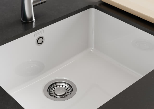 Czyste linie, głęboki połysk i bardziej nowoczesny design
Nowe zlewozmywaki Kubus X z materiału Fraceram® pasują do nowoczesnej, eleganckiej kuchni