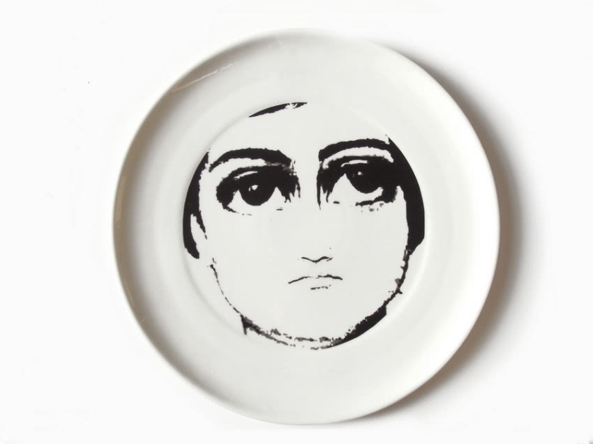 Talerz Donna z motywem nawiązującym do...