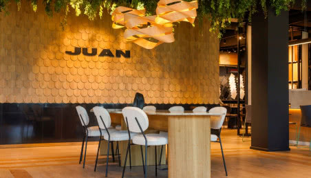 Przestrzeń inspiracji JUAN otwarta! Odkryj miejsce, gdzie architekci i klienci spotykają się z designem