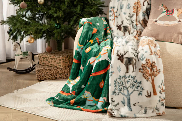 koce z motywem światecznym