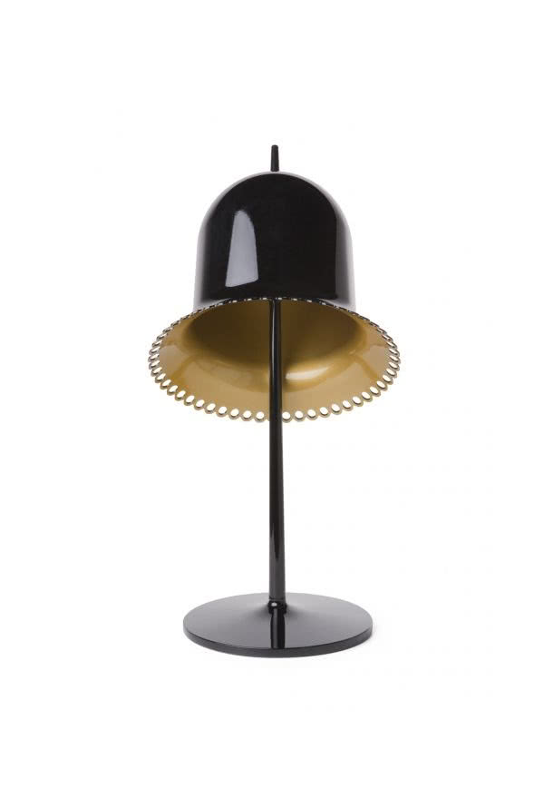 Zaprojektowana dla holenderskiej firmy Moooi...