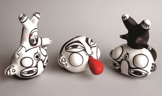 Janina Myronowa, grupa trzech figurek
porcelanowych, 2018, wys. 7 cm – 12,7 cm