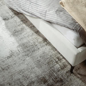 4 triki na przytulne wnętrze - odkryj jak za pomocą tekstyliów urządzić w domu ciepły zakątek na chłodne dni