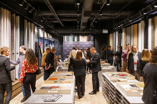 Przestrzeń inspiracji JUAN otwarta! Odkryj miejsce, gdzie architekci i klienci spotykają się z designem