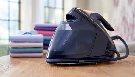 Żelazka pionowe - przydatne funkcje, ceny, najlepsze modele [RANKING REDAKCJI]