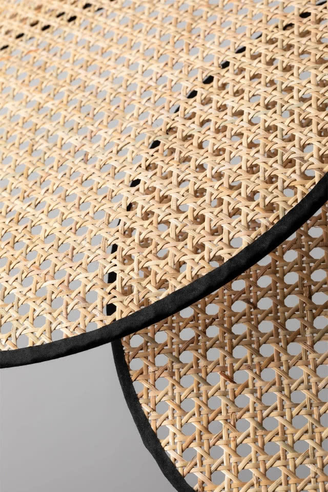 zbliżenie na lampę