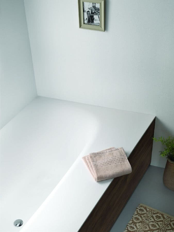 Szeroki rant wanny Canvas.