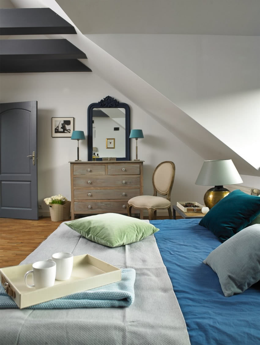 - Ja wiem, ty jesteś biało-niebieska -...