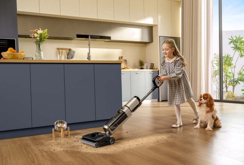 Tineco Floor One S5 Stretch Gold.