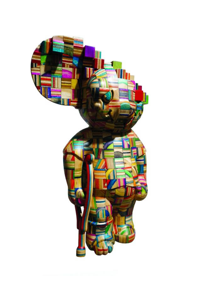 Rzeźba mozaikowa Harosi’ego.