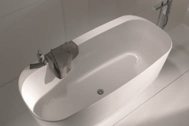 Wanna: akrylowa czy stalowa i w jakim kształcie?