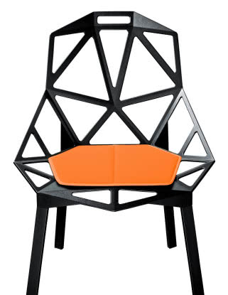 krzesło Chair One, designer Konstantin Grcic
