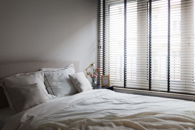 Oaza spokoju na Przedmieściu Oławskim. Tak wygląda jedno z mieszkań we wrocławskiej inwestycji