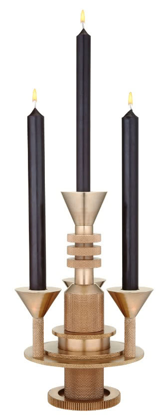 Świecznik z kolekcji Cog, Tom Dixon