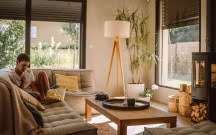 Zima i realne oszczędności. Jak smart home Somfy pomaga trzymać rachunki w ryzach