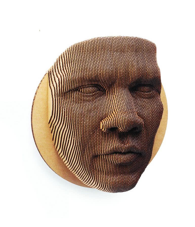 Przestrzenny portret z tektury, Uncommon Goods.