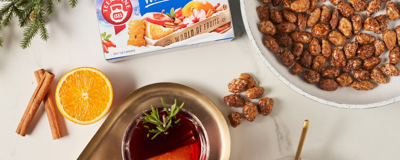 Bezalkoholowy poncz na bazie herbatki TEEKANNE "Winter Time"